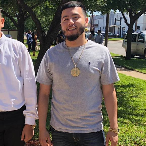 Meet your Posher, Chris - Picture 1 of 1